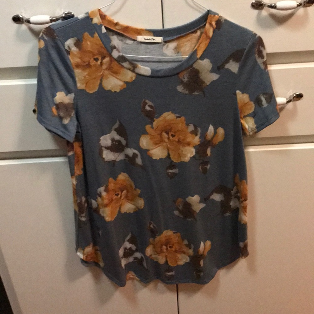 Blue/mustard floral top